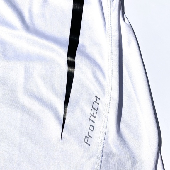 Rival Technical Boxing Gear Muscle Logo Ta… - Picture 6 of 8